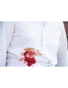 Moulage et simulation d'une blessure par bouteille cassée...