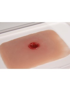 Moulage e simulazione di ferita in entrata da un'arma da...