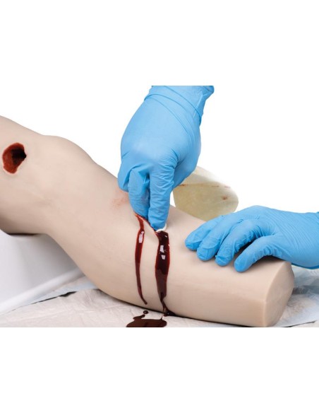 Simulateur médical tactique Erler Zimmer X1000 pour la prise en charge d'une jambe traumatisée