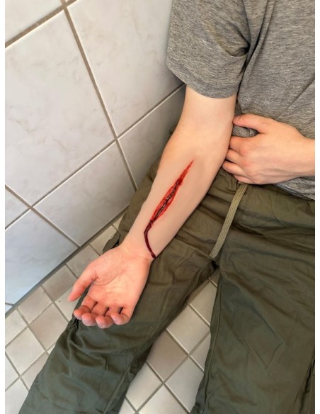 Moulage de plaie Tentative de suicide EZ-NW121